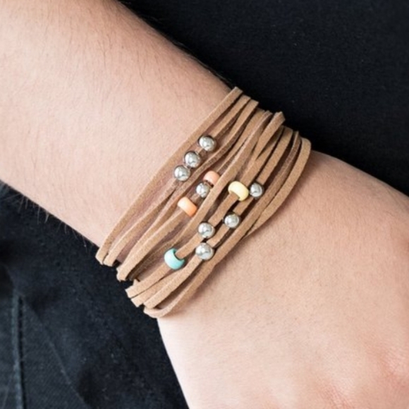 "Colorfully Coachella" - Multi Color Bead Bracelet - Picture 1 of 2